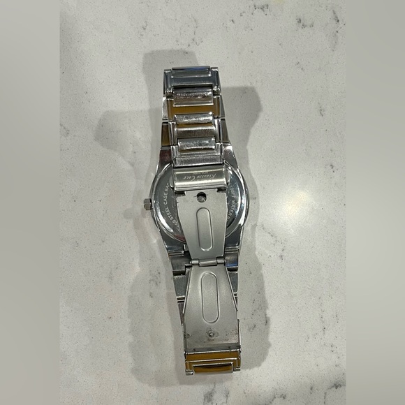 Men’s Kenneth Cole watch - Picture 4 of 5